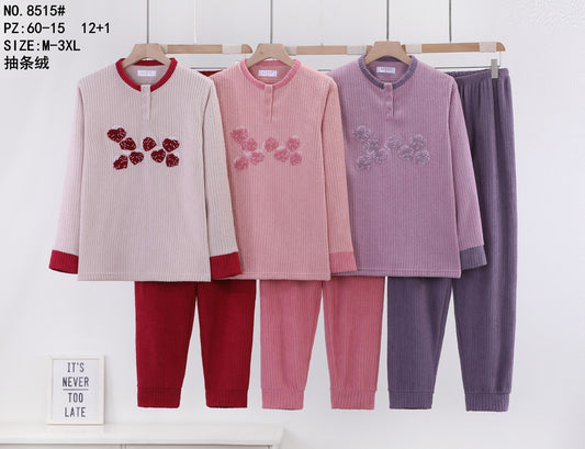 8515 Πιτζάμα Γυναικεία 女款睡衣