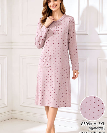 8599 Women’s Nightdress