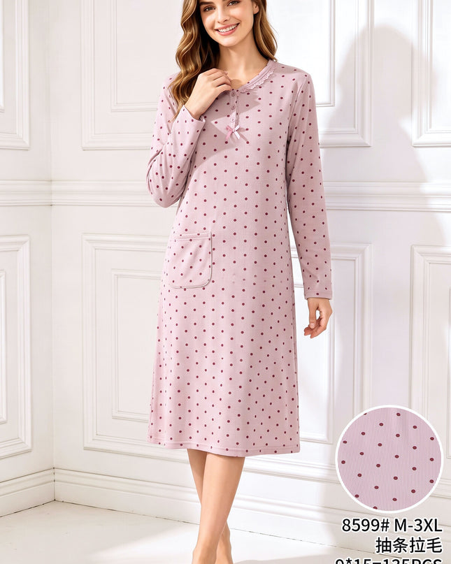 8599 Women’s Nightdress